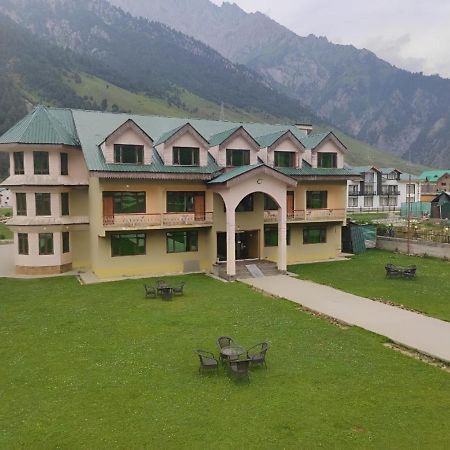 Hotel Sheen Srīnagar Exteriér fotografie